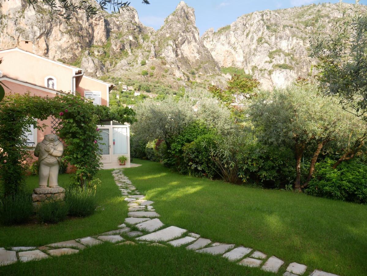 Bastide Des Oliviers Bed & Breakfast Moustiers-Sainte-Marie Dış mekan fotoğraf